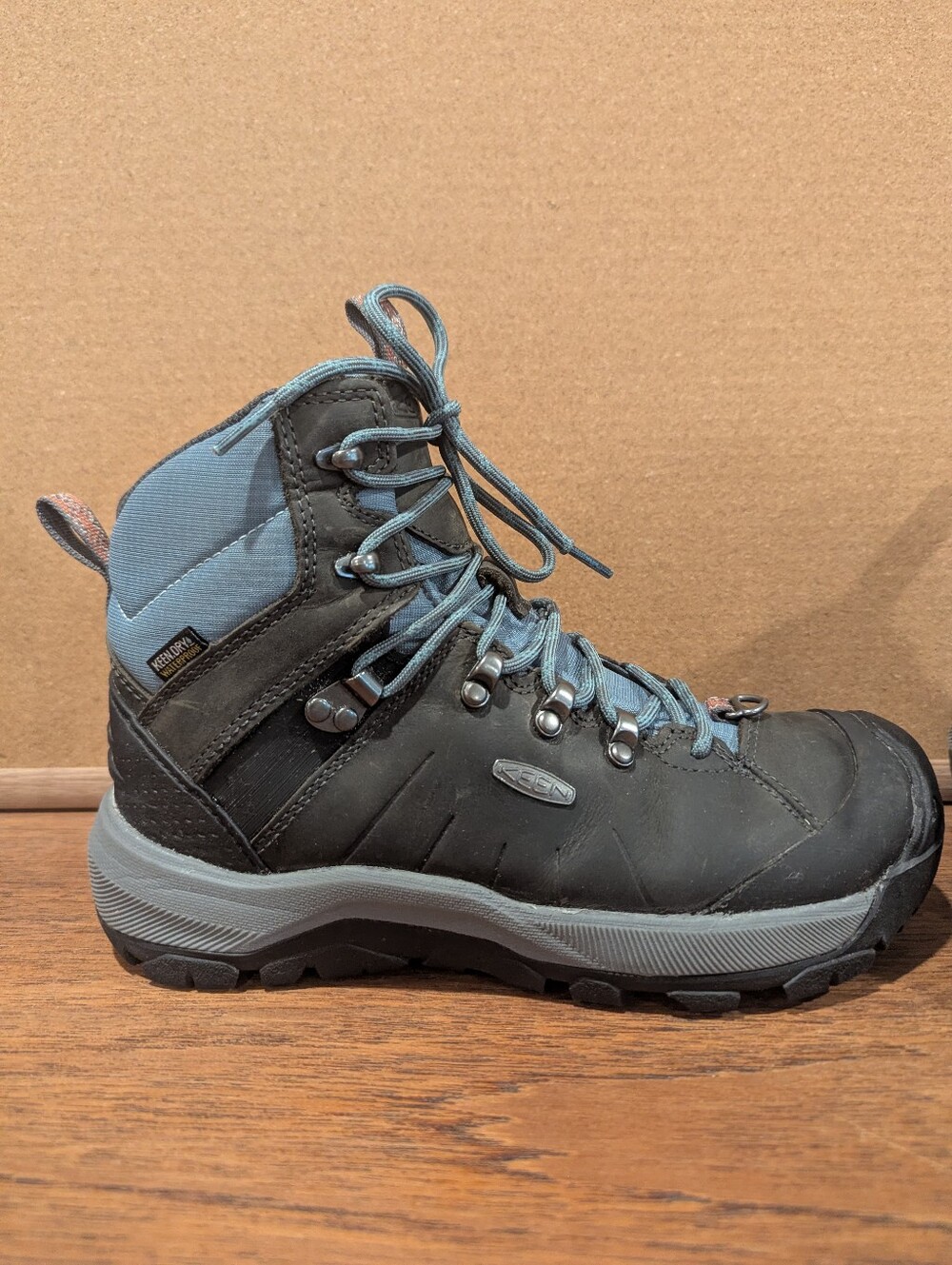 KEEN Women's Revel IV Mid Polar W 7.5 - Magnet/North Atlantic